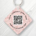 QR-Code und benutzerdefinierter Text doppelseitig  Schlüsselanhänger<br><div class="desc">Doppelseitiger Schlüsselanhänger mit QR-Code und benutzerdefinierter Text auf einem hellrosa Marmorhintergrund. Ändern Sie die Schriftart- und Schriftart-Farben,  verschieben und verändern Sie Elemente mit dem Entwurfstool.</div>