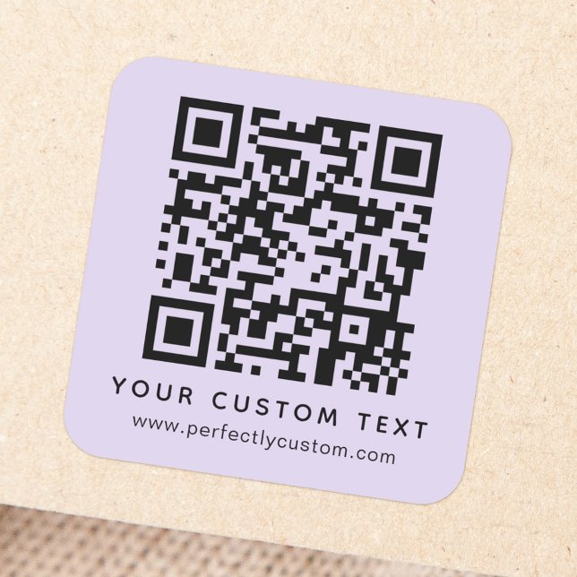 QR-Code und lila benutzerdefinierte Textleuchte Quadratischer Aufkleber (Von Creator hochgeladen)