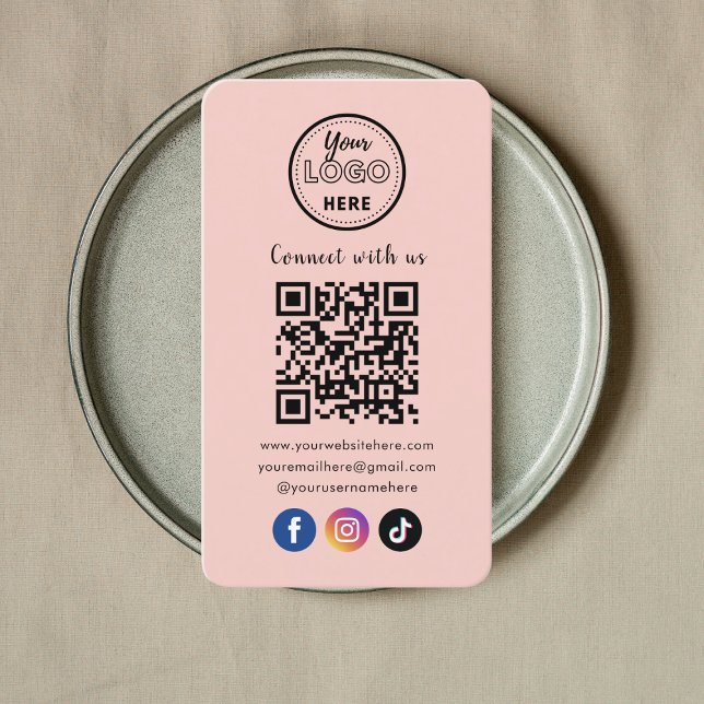 QR-Code Verbindung mit unserem trendigen Social Me Visitenkarte (Von Creator hochgeladen)
