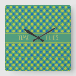 Quadrat-Wall-Uhr, Blau und grüne Polka-Punkte Quadratische Wanduhr