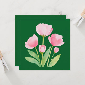 Quadratische Karte mit Wasserfarben-Tulpen auf Grü