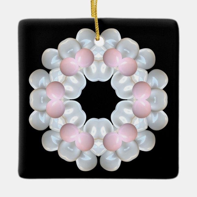 Quadratisches Ornament aus Keramik (Vorderseite)