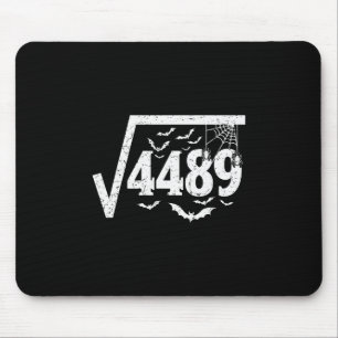 Quadratwurzel 4489 Lustiges Halloween-Meme 67 Math Mousepad