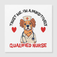 Qualifizierte Krankenschwester pawsitiv