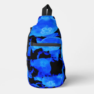 Qualle Crossbody Bag