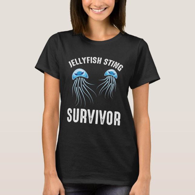 Quallyfish Survivor Schwimmer Humorisches Meer Ani T-Shirt (Vorderseite)