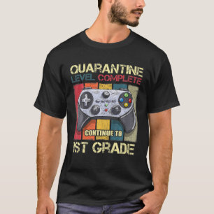 Quarantänestufe 1. Stufe zurück zur Schule T-Shirt