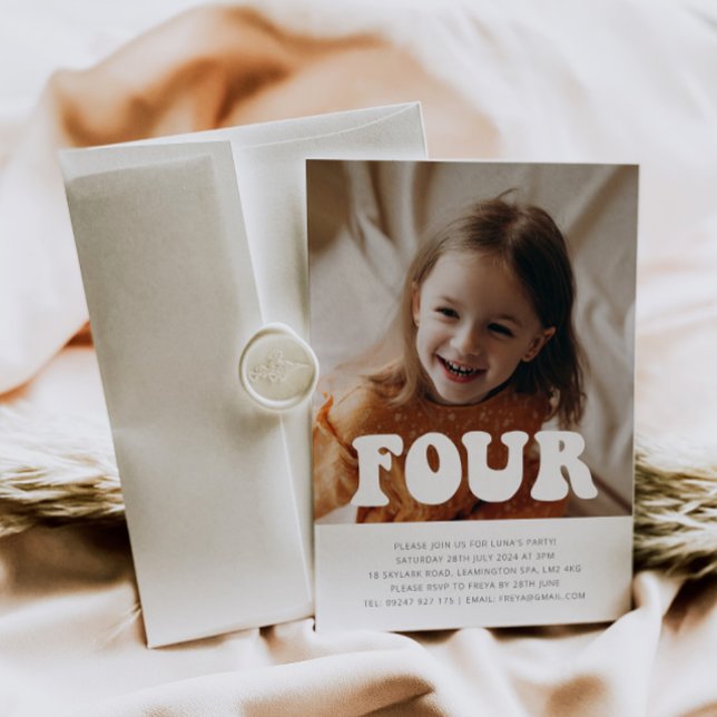 Quatre - Photo Super Invitation Anniversaire (Four - Groovy Photo Birthday Invitation)