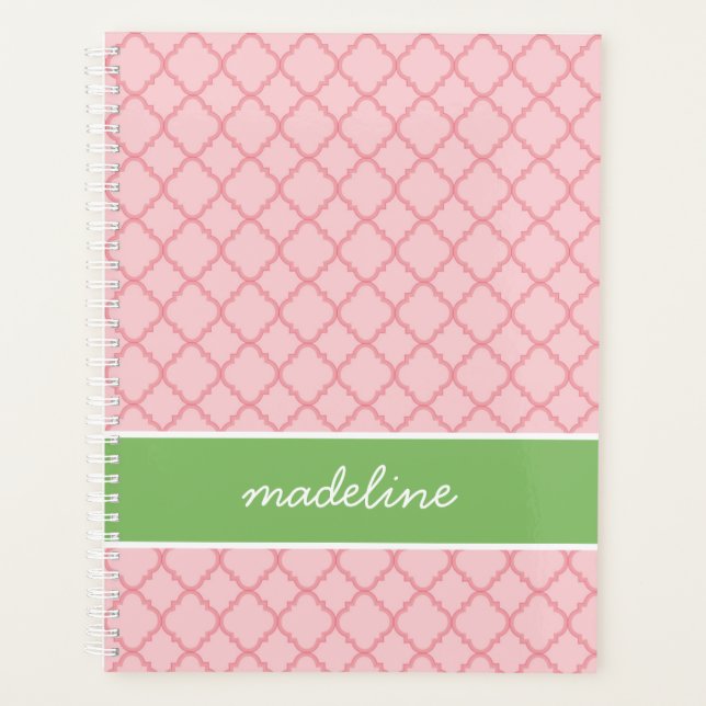 Quatrefoil rose | Preppy rose et verte (Devant)