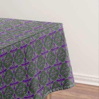Quatrefoils kreuzt Grün und Lila Tischdecke