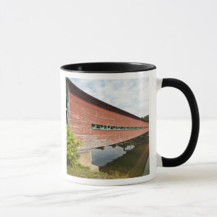   Quebec, Kanada. Brücke über Galipeault Tasse