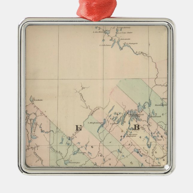 Quebec Silbernes Ornament (Vorne)