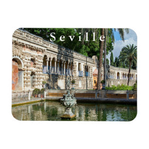 Quecksilberteich und die Galerie der Grotesque. Magnet