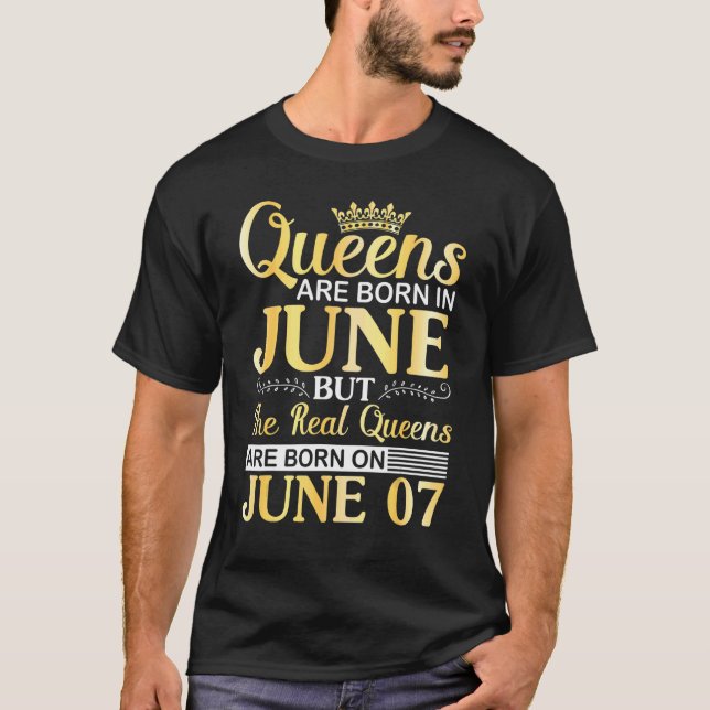 Queens sind im Juni Geboren, die wirklichen Queens T-Shirt (Vorderseite)