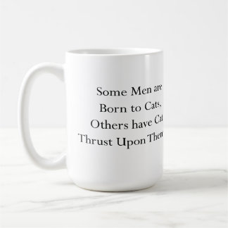 Quelques hommes sont nés dans la tasse de chats