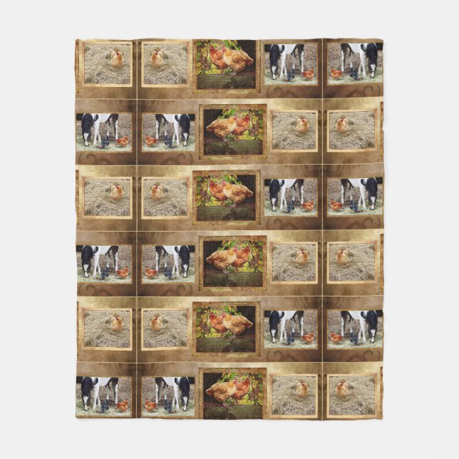 Quelques poulets et une couverture de cheval (Devant)