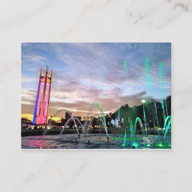 Quezon Memorial Circle Park Quezon City at Night F Treuekarte (Vorderseite)