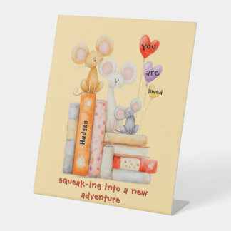 Quietschend in ein neues Abenteuer Sockel-Schild Sockelschild