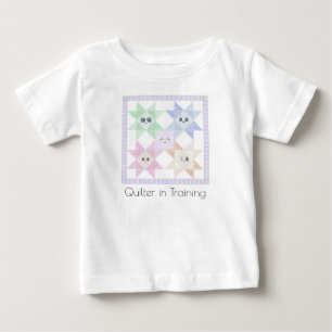 Quilterin in Ausbildung Kleinkind T-Shirt