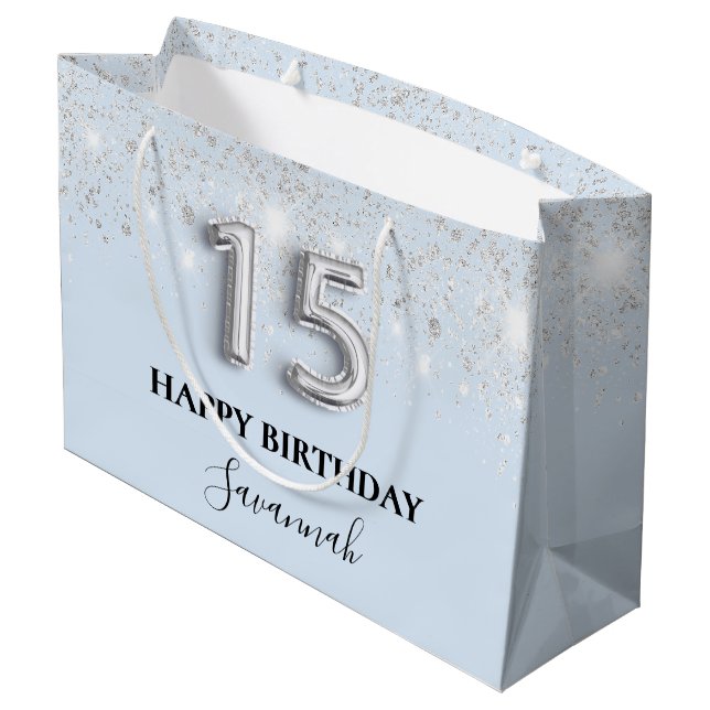 Quinceanera Baby Blue Silber Glitzer Staub Große Geschenktüte (Rückseite Schrägansicht)