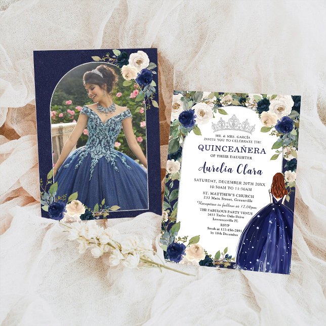 Quinceañera Blue Floral Princess Birthday Foto Einladung (Von Creator hochgeladen)
