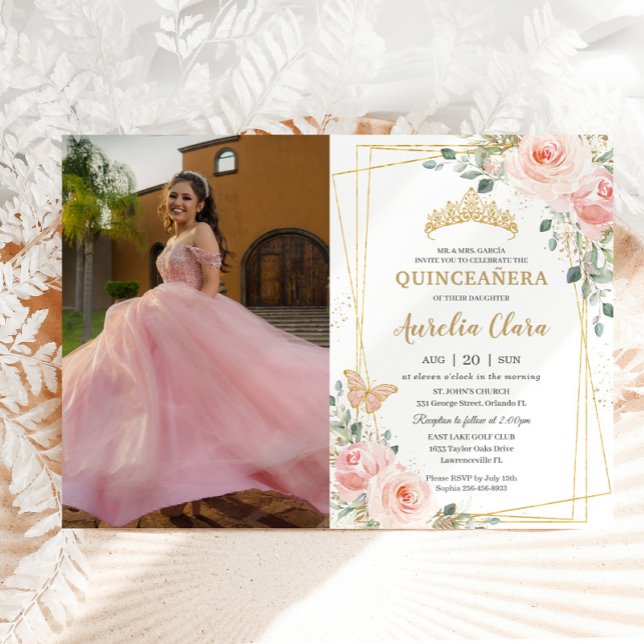 Quinceañera Blush Pink Rose Floral Butterfly Foto Einladung (Von Creator hochgeladen)