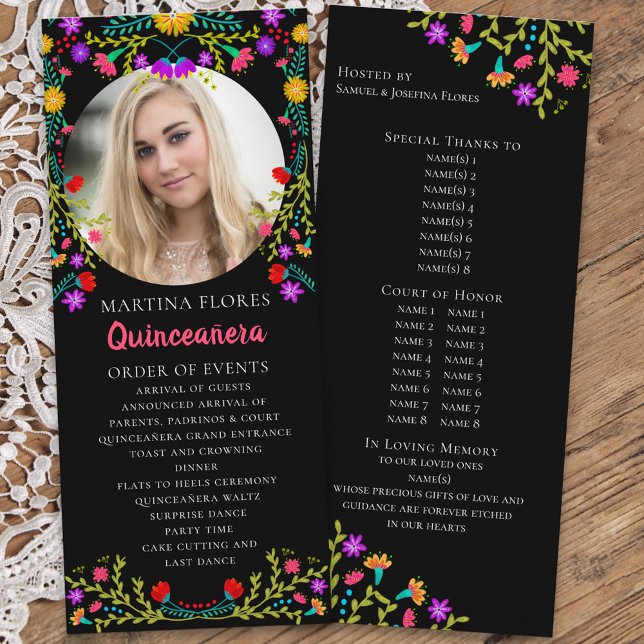 Quinceanera Floral Mexican Fiesta Black Foto Programm (Quinceanera order of events with custom photo and colorful mexican fiesta flowers on black)