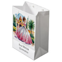 Quinceañera Girl in Rosa und Weiß Gown