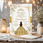Quinceanera Gold & White Floral Geburtstagskrone Einladung<br><div class="desc">Quinceanera Gold & White Floral Geburtstagskrone Einladung Mis Quince Anos,  15. Geburtstag, </div>