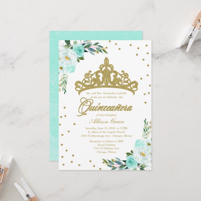 Quinceanera Invitation Gold Tiara Et Fleurs Turquo (Devant/Arrière en situation)