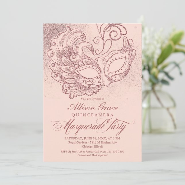 Quinceanera Masquerade Einladung Rosa Rose Gold (Stehend Vorderseite)