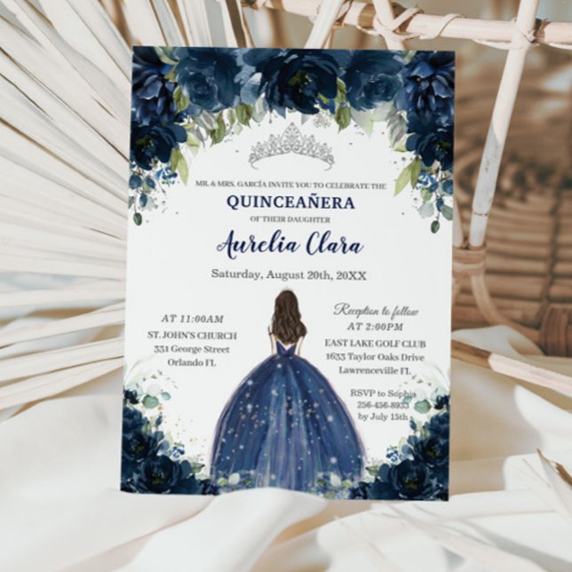 Quinceañera Navy Blue Floral Silver Princess Crown Einladung (Von Creator hochgeladen)