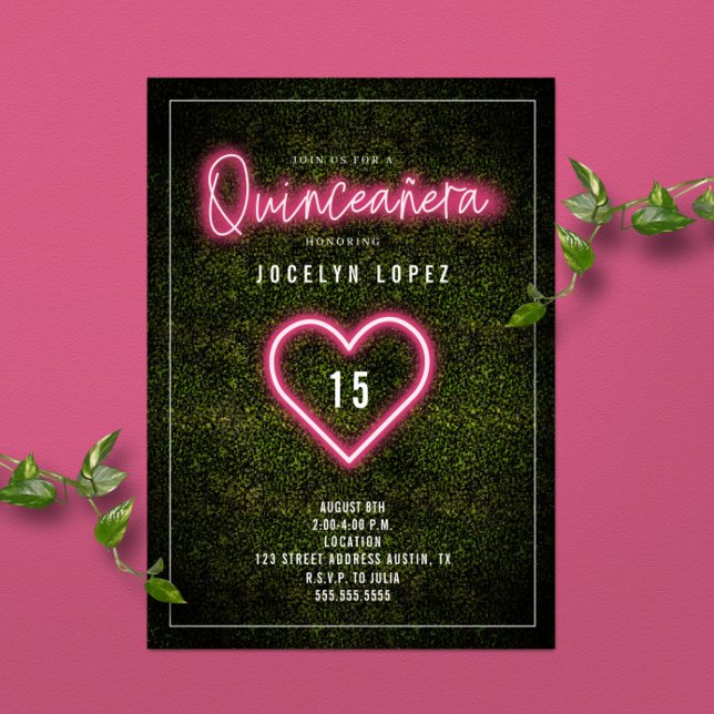 Quinceañera Pink Neon Lights Boxwood Herz Einladung (Von Creator hochgeladen)