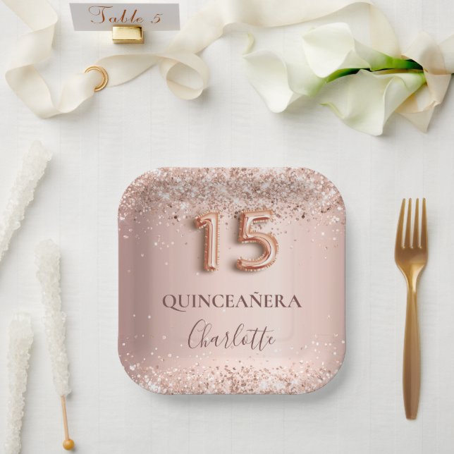 Quinceanera Rose Goldblume Glitzer Tropfen Name Pappteller (Hochzeit)