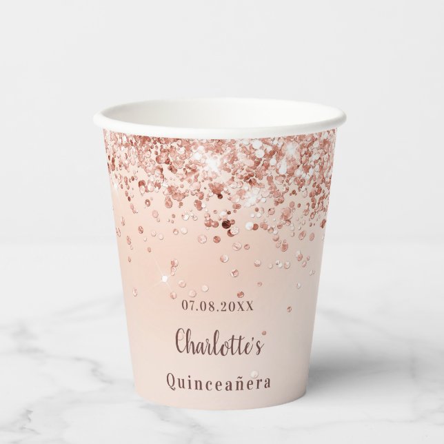 Quinceanera Rose Goldfantasiename Pappbecher (Vorderseite)