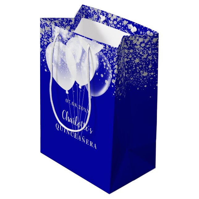 Quinceanera Royblau-weiße Glitzer Ballons Name Mittlere Geschenktüte (Rückseite Schrägansicht)