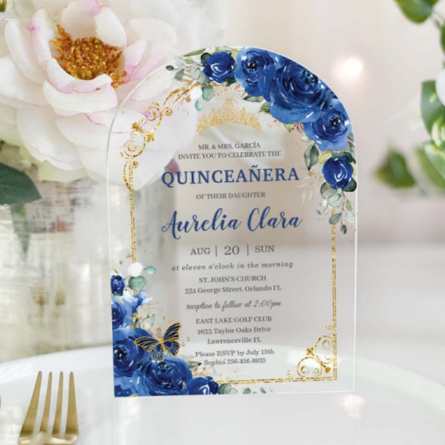 Quinceañera Sweet 16 Royal Blue Floral Arch Acryleinladungen (Von Creator hochgeladen)