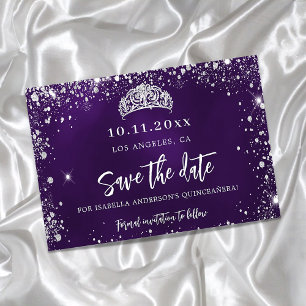Quinceanera violett silberne Tiara Save the Date Ankündigungspostkarte