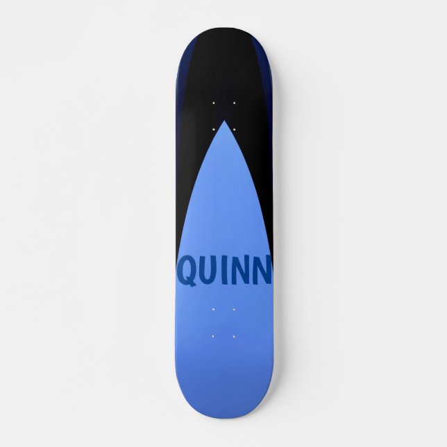 QUINN ~ Cooles Skateboard : Großes Geschenk (Vorne)