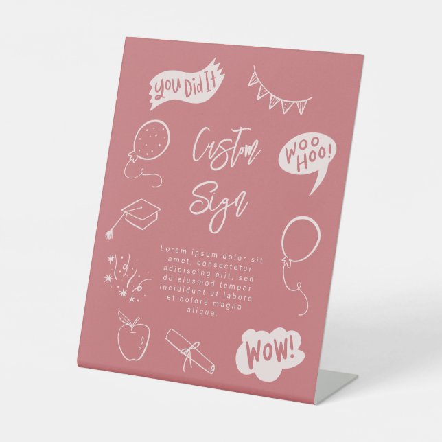 Quirky Doodle Graduation Party Blush Pink Custom Sockelschild (Vorderseite)