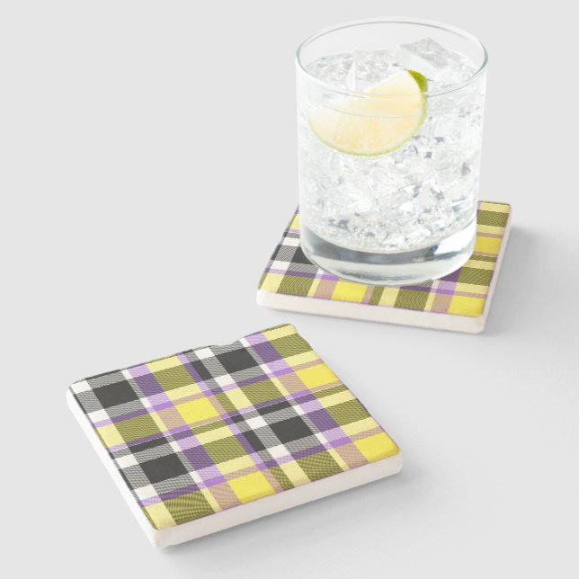 Quirky Eclectic Boho Nonbinary Karo Stolzflagge Steinuntersetzer (Seitenansicht)