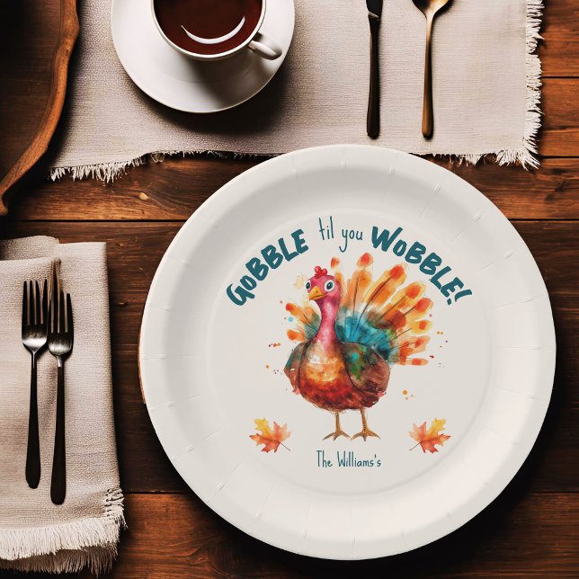 Quirky Peach Watercolor Türkei Erntedank Pappteller (Gobble til you Wobble soft peach thanksgiving or friendsgiving paper plate. )