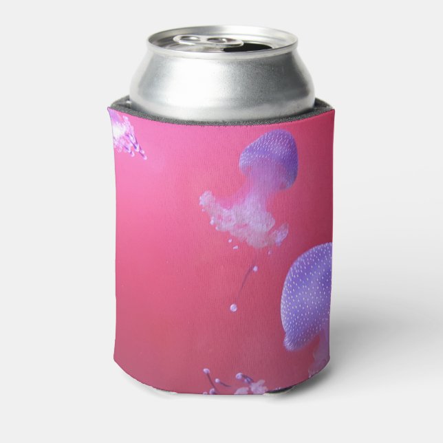 Quirky-Qualle im rosa Wasser Dosenkühler (Kanne Rückseite)