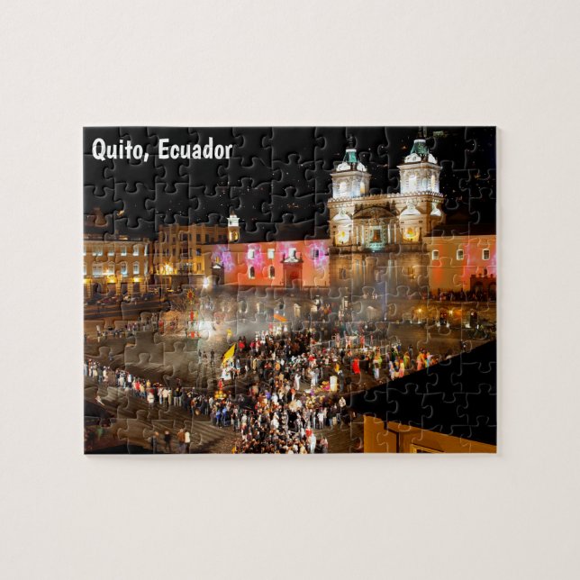 Quito, Ecuador (Horizontal)