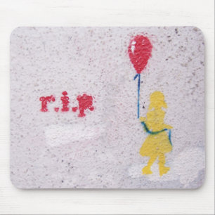 r.i.p. stencil : Mädchen mit dem roten Ballon Mousepad