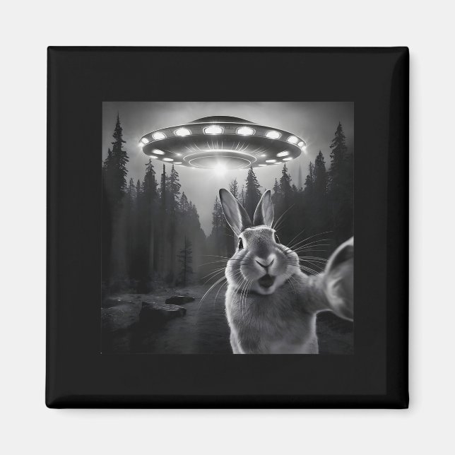 Rabbit Selfie With Ufo - Funny Bunny Graphic Alien Magnet (Vorne)