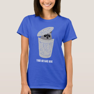 Raccoon in einem Müll Niedlich kann benutzerdefin T-Shirt