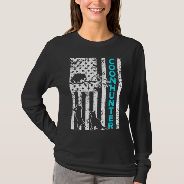 Raccoon Jagdsaison USA Flaggenwächter T-Shirt (Vorderseite)