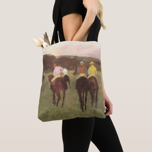 Racehorses bei Longchamp von Edgar Degas Tasche (Von Nahem)