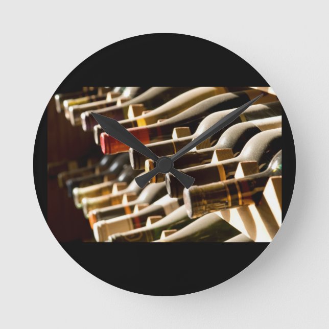 RACK OF WINE BOTTLES WALL CLOCK RUNDE WANDUHR (Vorderseite)
